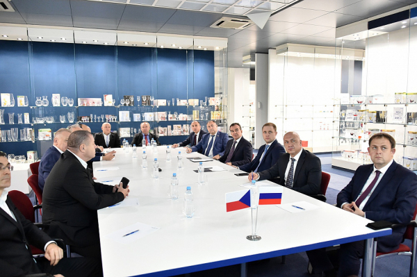 На Кубани могут запустить первое в России производство богемского стекла На Кубани могут запустить первое в России производство богемского стекла