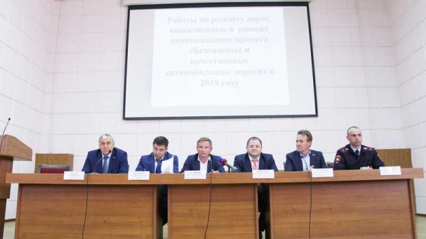 Продолжение большого дорожного ремонта: в Краснодаре обсудили перечень улиц для обновления в 2020–2021 годах Продолжение большого дорожного ремонта: в Краснодаре обсудили перечень улиц для обновления в 2020–2021 годах