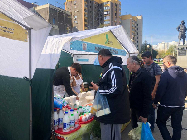 На Кубани открылся сезон ярмарок выходного дня На Кубани открылся сезон ярмарок выходного дня