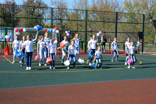 В Новокубанском районе открылась новая спортивная площадка В Новокубанском районе открылась новая спортивная площадка