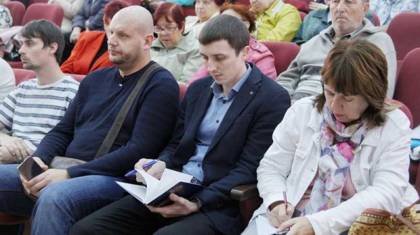 Продолжение большого дорожного ремонта: в Краснодаре обсудили перечень улиц для обновления в 2020–2021 годах Продолжение большого дорожного ремонта: в Краснодаре обсудили перечень улиц для обновления в 2020–2021 годах