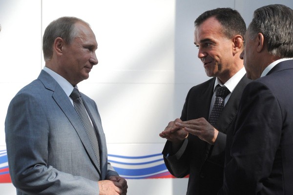 Кондратьев обрушил рейтинг Путина в крае до рекордно низкой отметки