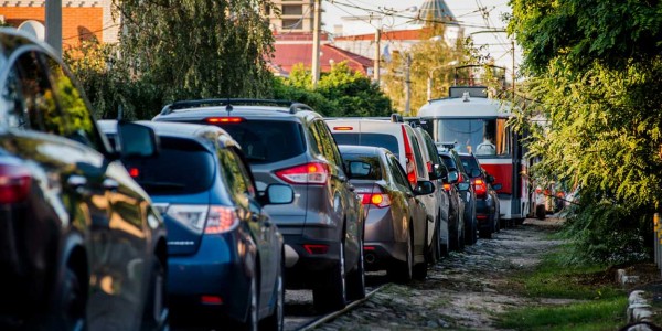 Пробки в Краснодаре достигли девяти баллов Пробки в Краснодаре достигли девяти баллов