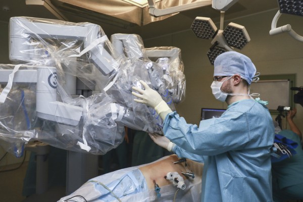 Известные российские урологи прооперируют пациентов в Краснодаре