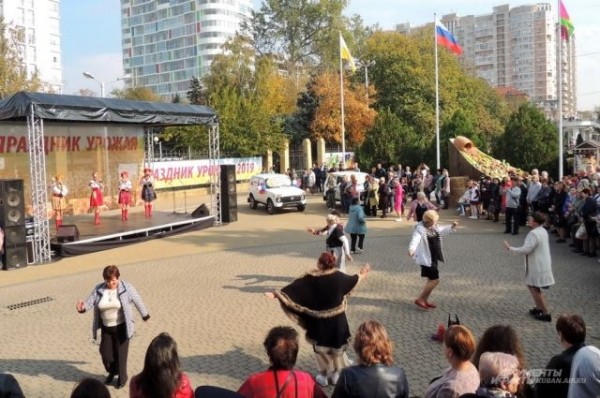 В Краснодаре в День народного единства выступят артисты лейбла Black Star