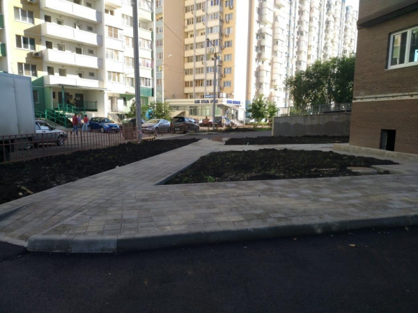 "Ждем жилье годами": дольщики ЖК "Речной бриз" в Краснодаре в "заложниках" у застройщика