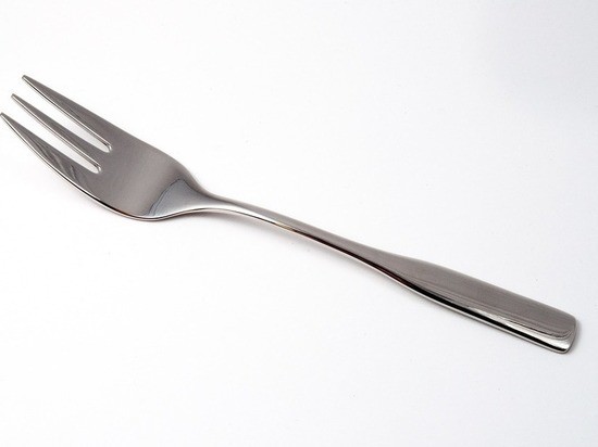 СУ СК: сторож в Апшеронске до смерти избил друга за нанесённую вилкой рану