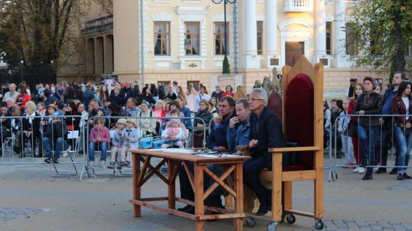 Второй фестиваль-конкурс &laquo;Эфес Кубани&raquo; по артистическому фехтованию и боевому танцу посетили более 10 тыс. краснодарцев