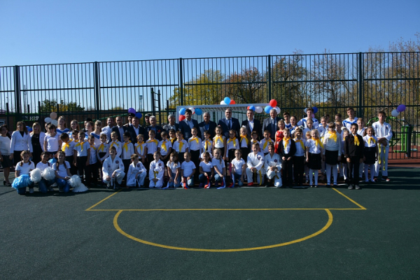 В Новокубанском районе открылась новая спортивная площадка