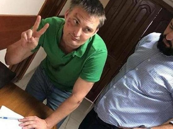 За избиение себя и полицейских сочинского адвоката Беньяша оштрафовали на 30 тысяч За избиение себя и полицейских сочинского адвоката Беньяша оштрафовали на 30 тысяч