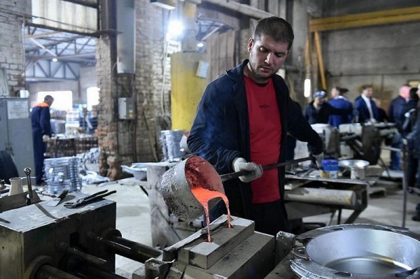 
            Более 80 млн рублей господдержки получили семь предприятий Армавира                    