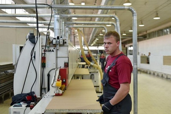 
            Более 80 млн рублей господдержки получили семь предприятий Армавира                    