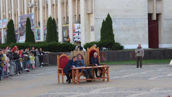 Второй фестиваль-конкурс &laquo;Эфес Кубани&raquo; по артистическому фехтованию и боевому танцу посетили более 10 тыс. краснодарцев