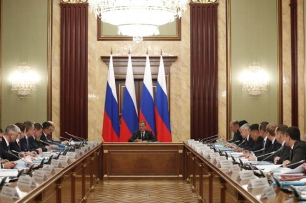 Дмитрий Медведев провел совещание по вопросам социально-экономического развития отдельных регионов
Дмитрий Медведев провел совещание по вопросам социально-экономического развития отдельных регионов