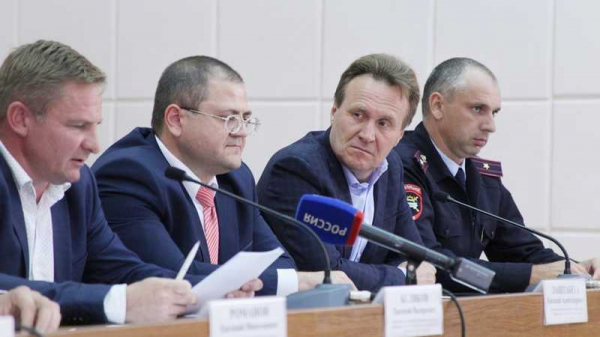 Продолжение большого дорожного ремонта: в Краснодаре обсудили перечень улиц для обновления в 2020–2021 годах Продолжение большого дорожного ремонта: в Краснодаре обсудили перечень улиц для обновления в 2020–2021 годах