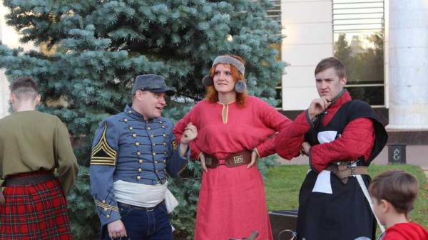 Второй фестиваль-конкурс &laquo;Эфес Кубани&raquo; по артистическому фехтованию и боевому танцу посетили более 10 тыс. краснодарцев