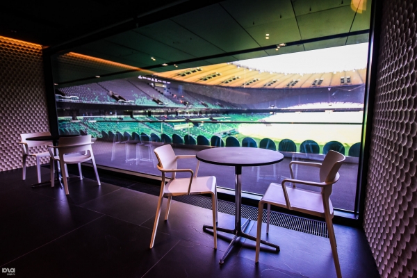 «Галицкий считает, что футбол — это театр, и зрителям должно быть удобно». Как устроен изнутри стадион ФК «Краснодар» «Галицкий считает, что футбол — это театр, и зрителям должно быть удобно». Как устроен изнутри стадион ФК «Краснодар»