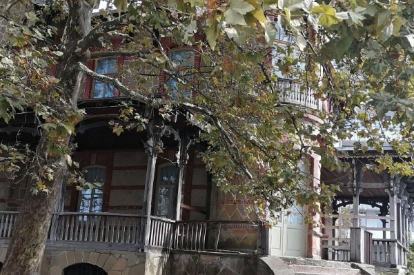 
            Какие секреты хранит старинная дача инженера Николая Петрова в поселке Шепси                    