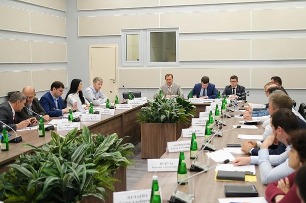 
            На Кубани внедрят программу стимулирования спроса на продукцию предприятий машиностроения                    