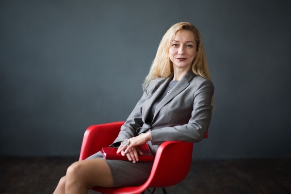 «Наша философия — делать жизнь клиентов проще и технологичнее». Интервью с Анной Родновой, топ-менеджером южного филиала «Ростелекома»