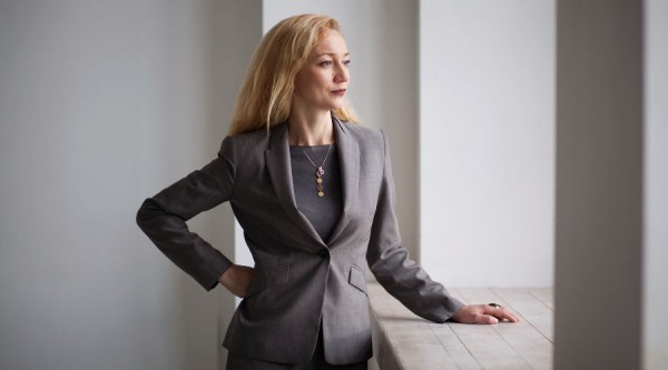 «Наша философия — делать жизнь клиентов проще и технологичнее». Интервью с Анной Родновой, топ-менеджером южного филиала «Ростелекома»