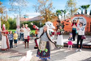 Поклонская против Милонова в битве за право отмечать Хэллоуин. Очень странная тема дня Поклонская против Милонова в битве за право отмечать Хэллоуин. Очень странная тема дня