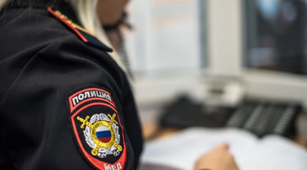 Полиция Краснодара разбирается, почему пьяные школьники отдыхали на детской площадке