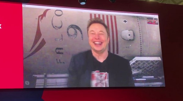 «Раз эти ребята делают что-то интересное, нужно присоединиться». Илон Маск рассказал, почему принял приглашение на краснодарский форум «Дело за малым» «Раз эти ребята делают что-то интересное, нужно присоединиться». Илон Маск рассказал, почему принял приглашение на краснодарский форум «Дело за малым»