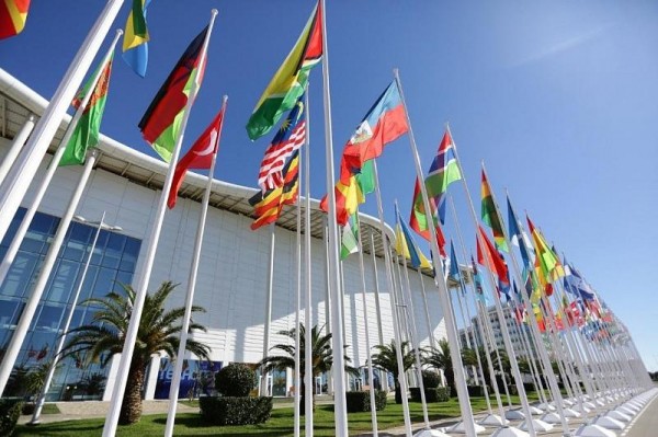 
            Россия планирует вернуть лидерство по присутствию бизнеса в Африке                    