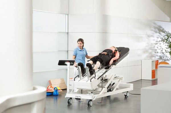 В Краснодарском крае сосудистые центры получили 12 единиц нового реабилитационного оборудования
В Краснодарском крае сосудистые центры получили 12 единиц нового реабилитационного оборудования