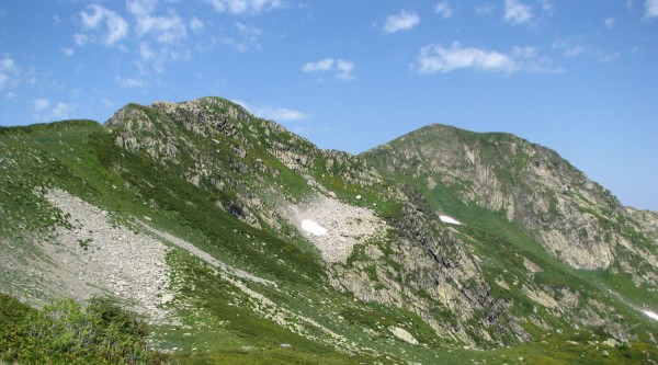 В Сочи в районе горы Ачишхо заблудился мужчина с беременной женой