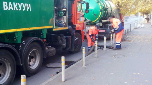 Почти 30 км сетей ливневой канализации уже прочищено в Краснодаре Почти 30 км сетей ливневой канализации уже прочищено в Краснодаре