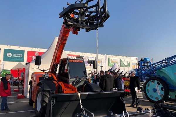 
            13 новинок краевых производителей сельхозтехники представлены на международной выставке «ЮГАГРО» в Краснодаре                    