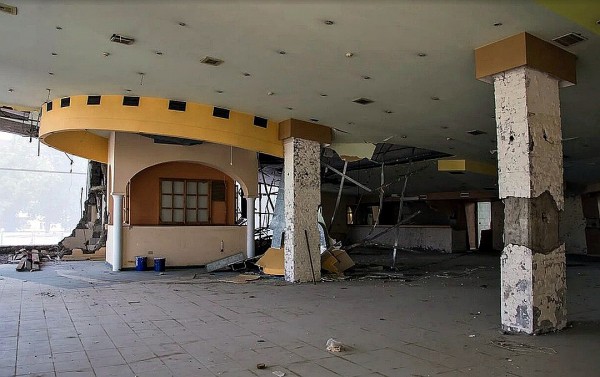 В Краснодаре кинотеатр "Аврора" исключили из территории Александровского бульвара В Краснодаре кинотеатр "Аврора" исключили из территории Александровского бульвара