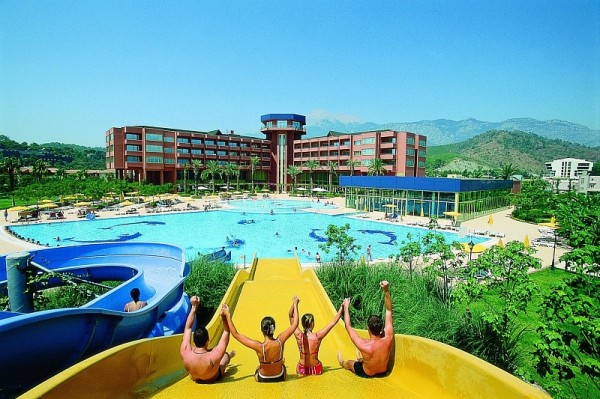 
            22 доллара в неделю: в Турции предложили ввести сбор с туристов за проживание в отелях                     