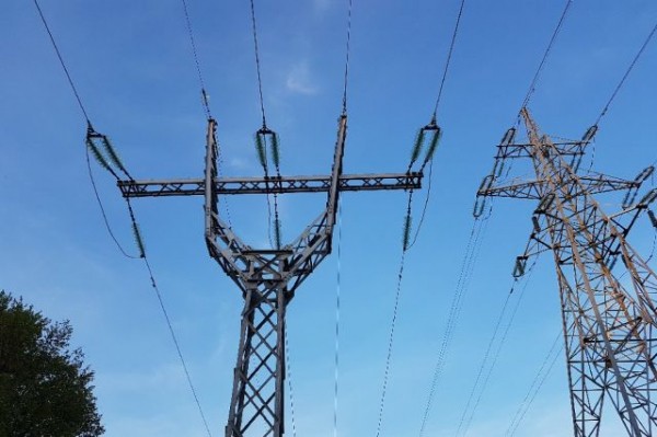 Вернуть электроснабжение поселка Российского планируют в районе полудня Вернуть электроснабжение поселка Российского планируют в районе полудня