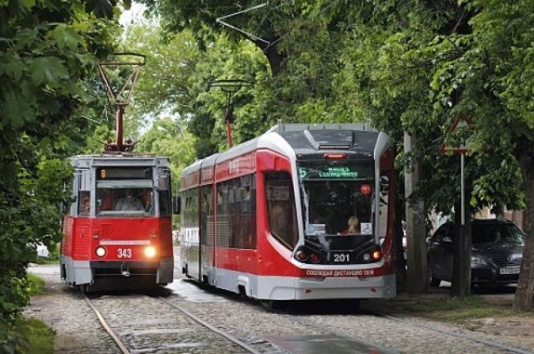 В Краснодаре 4 трамвая изменят маршруты на два вечера