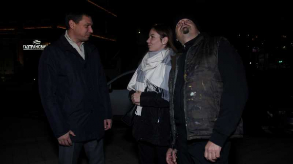 Стрит-арт-художник из Милана начал создавать картину на стене администрации Краснодара