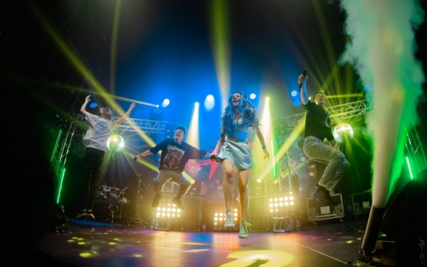 Уикенд в Краснодаре: Бутусов, Лейла, рок в защиту животных, Мастер и Маргарита в дурдоме Уикенд в Краснодаре: Бутусов, Лейла, рок в защиту животных, Мастер и Маргарита в дурдоме