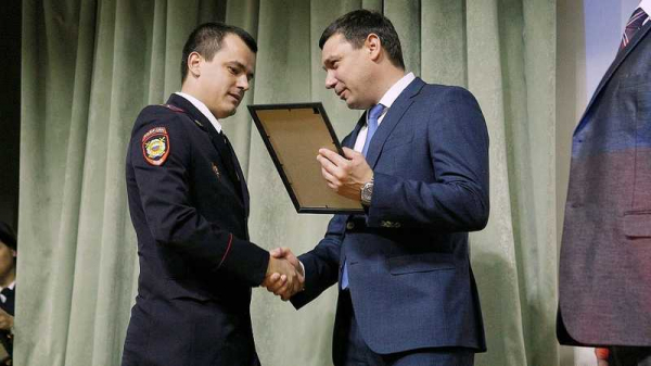 Евгений Первышов поздравил краснодарских полицейских с Днем сотрудника органов внутренних дел