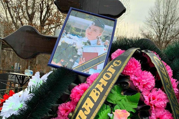 Все отделение знало об изнасиловании следовательницы в Сочи, но перевестись в другой отдел ей не давали Все отделение знало об изнасиловании следовательницы в Сочи, но перевестись в другой отдел ей не давали