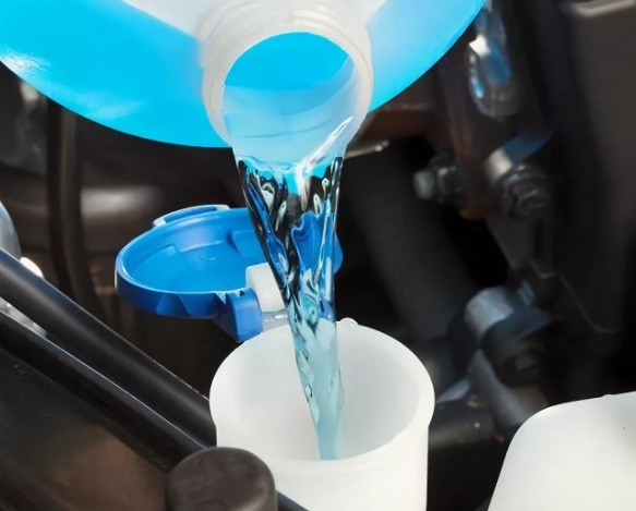 Как выбрать стеклоомывающую жидкость? Как выбрать стеклоомывающую жидкость?