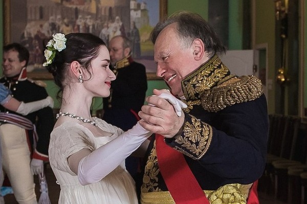 Олег Соколов был ее первой любовью: в станице, где жила убитая преподавателем студентка, у нее не было женихов Олег Соколов был ее первой любовью: в станице, где жила убитая преподавателем студентка, у нее не было женихов