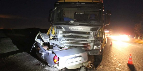 Жуткое ДТП с фурой на Кубани унесло жизни 4 человек Жуткое ДТП с фурой на Кубани унесло жизни 4 человек