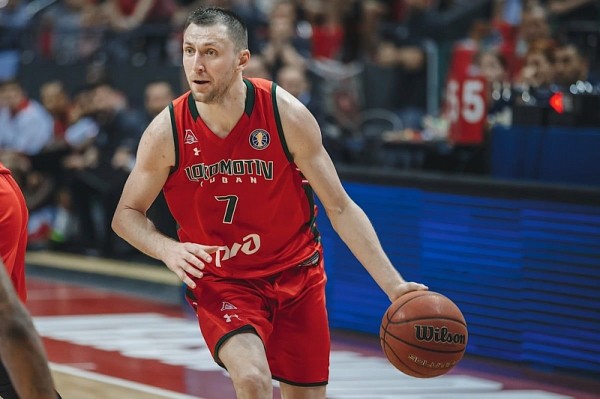 Игрок ПБК «Локомотив-Кубань» Фридзон пропустит не менее двух месяцев из-за травмы
Игрок ПБК «Локомотив-Кубань» Фридзон пропустит не менее двух месяцев из-за травмы