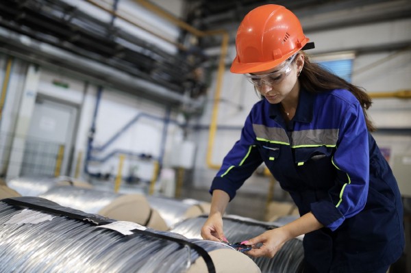 Как работает крупнейший на Кубани металлургический завод