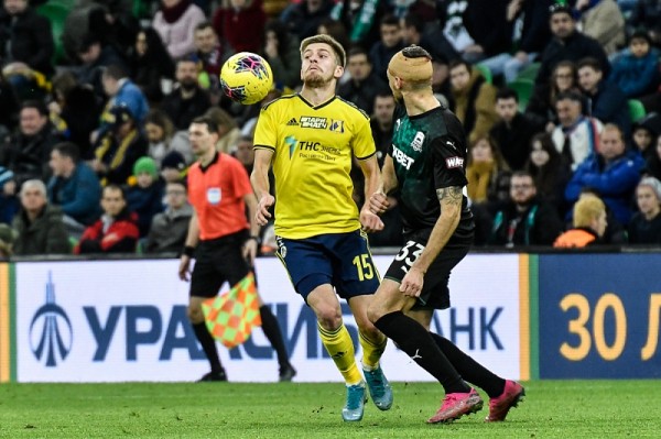 «Краснодар» - «Ростов» 2:2
«Краснодар» - «Ростов» 2:2