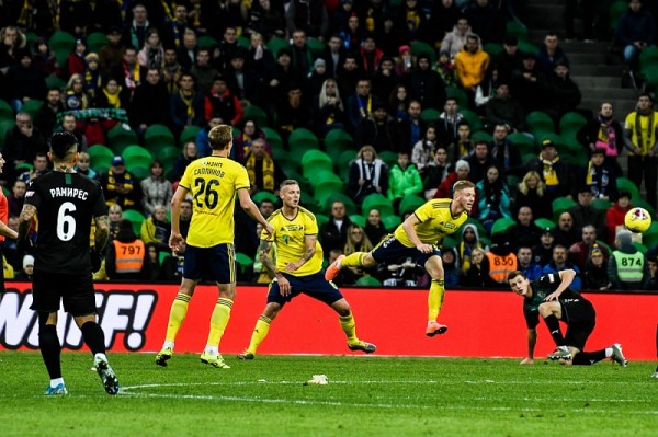 «Краснодар» - «Ростов» 2:2
«Краснодар» - «Ростов» 2:2