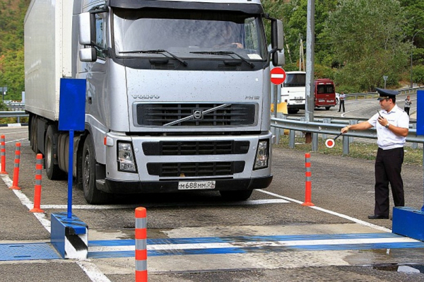 На дорогах Краснодарского края число автоматических пунктов весогабаритного контроля увеличится до 11
На дорогах Краснодарского края число автоматических пунктов весогабаритного контроля увеличится до 11