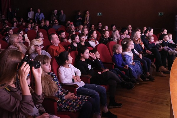 «неПросто искусство»: в Краснодаре прошел инклюзивный фестиваль
«неПросто искусство»: в Краснодаре прошел инклюзивный фестиваль